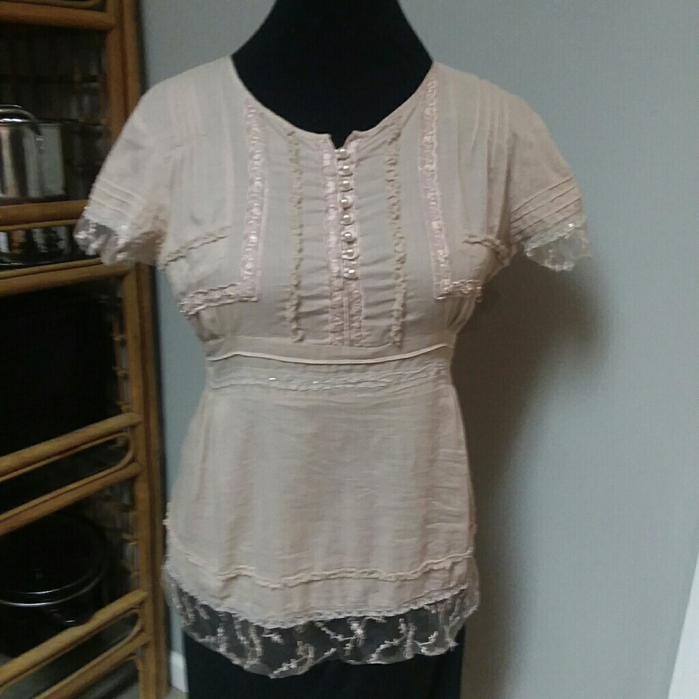 Crown of Hearts Top